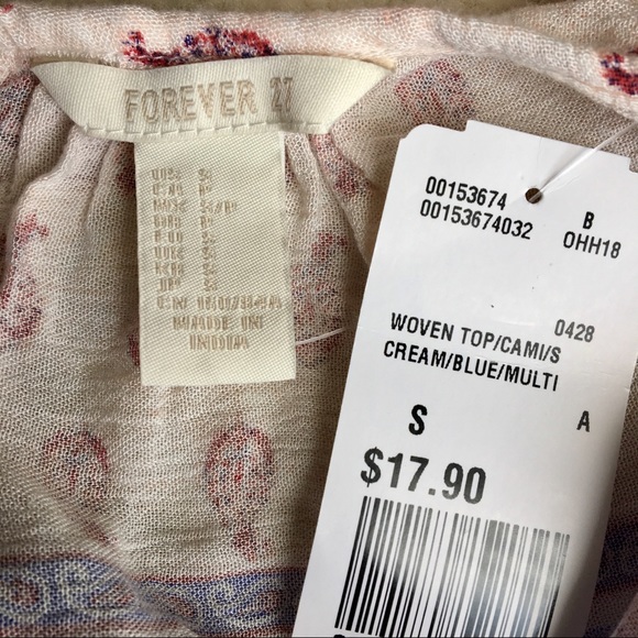 Off the Shoulder Boho Top - Picture 4 of 4